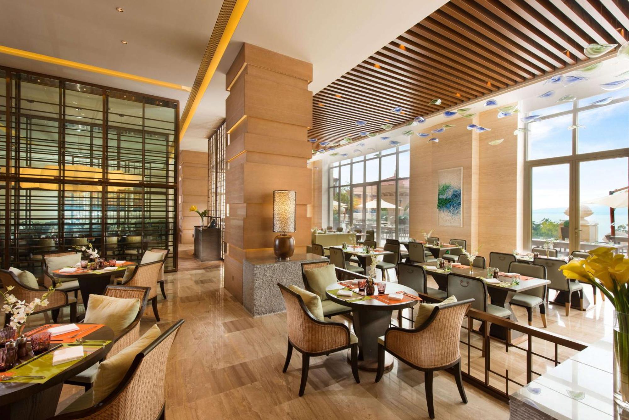 Hilton Yuxi Fuxian Lake Chengjiang  Bagian luar foto