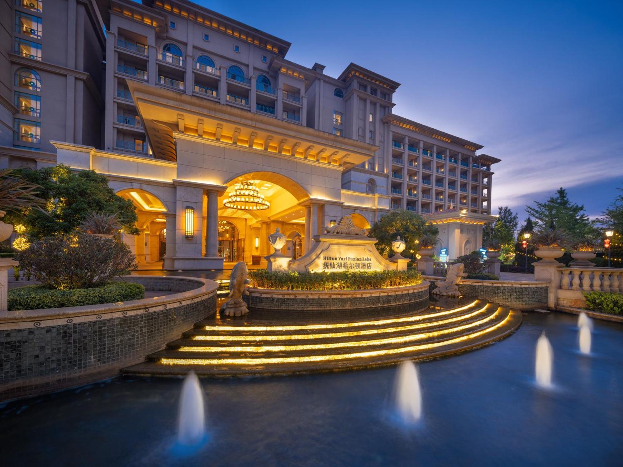 Hilton Yuxi Fuxian Lake Chengjiang  Bagian luar foto