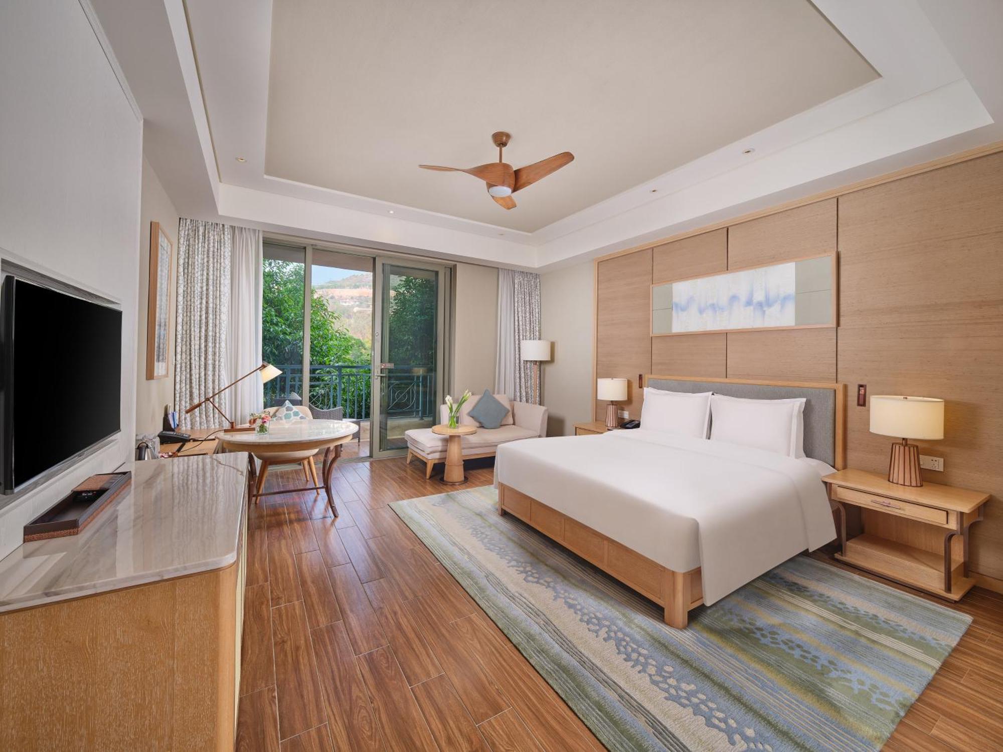Hilton Yuxi Fuxian Lake Chengjiang  Bagian luar foto